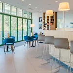 מלון Eau Thermale L'hotel אוון