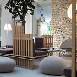Eau Thermale L'hotel מלון 4*