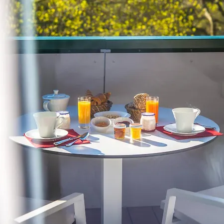 Eau Thermale L'hotel Hotel Avene