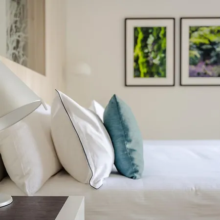 Eau Thermale L'hotel 4*