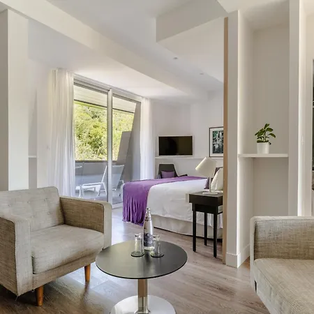 Eau Thermale L'hotel 4*