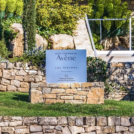 Eau Thermale L'hotel Otel