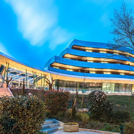 Eau Thermale L'hotel