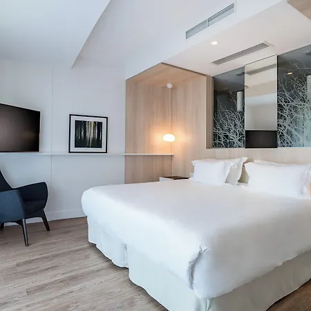 Eau Thermale L'hotel 4* 아벤느