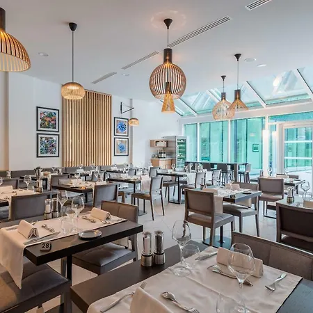 Eau Thermale L'hotel 호텔