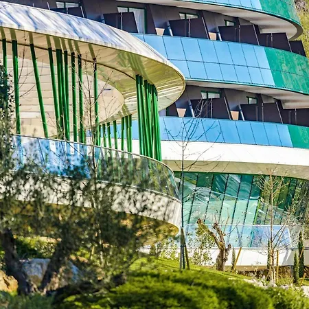 Eau Thermale L'hotel 4* 아벤느