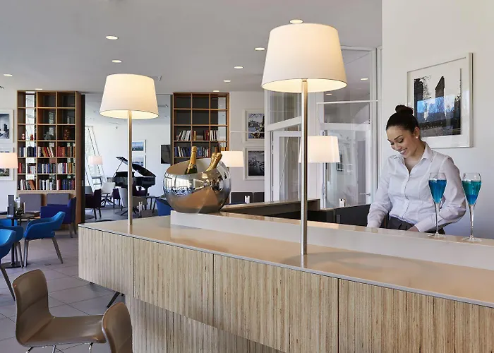 Eau Thermale L'hotel מלון 4*